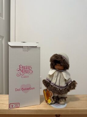 Precious Moments "Children of the World" Sulu Alaska vinyl doll